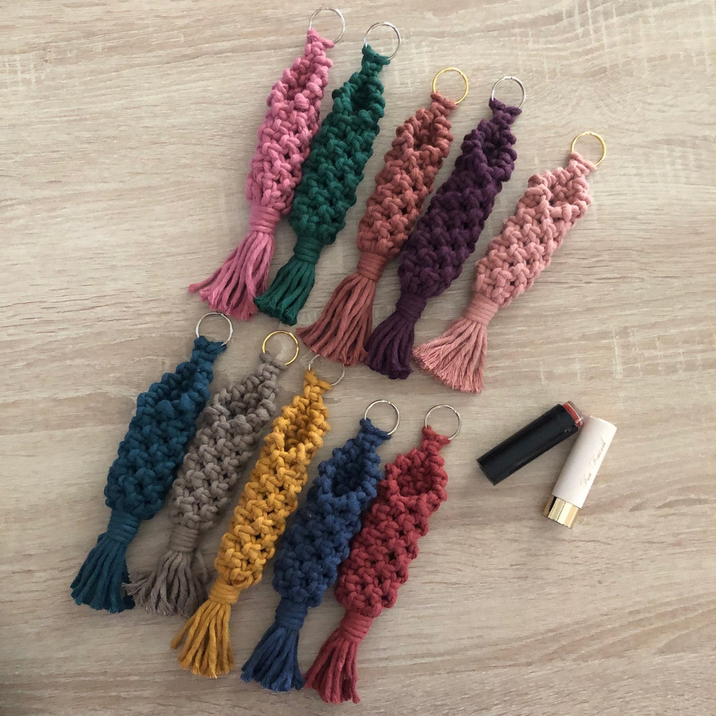 Portarossetto Macramè - MacraLu di Ludovica Mazzanti