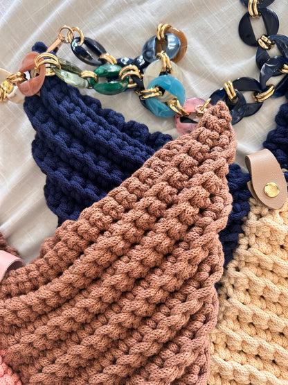 Borsa Atena • Uncinetto • Borsa a triangolo - MacraLu di Ludovica Mazzanti