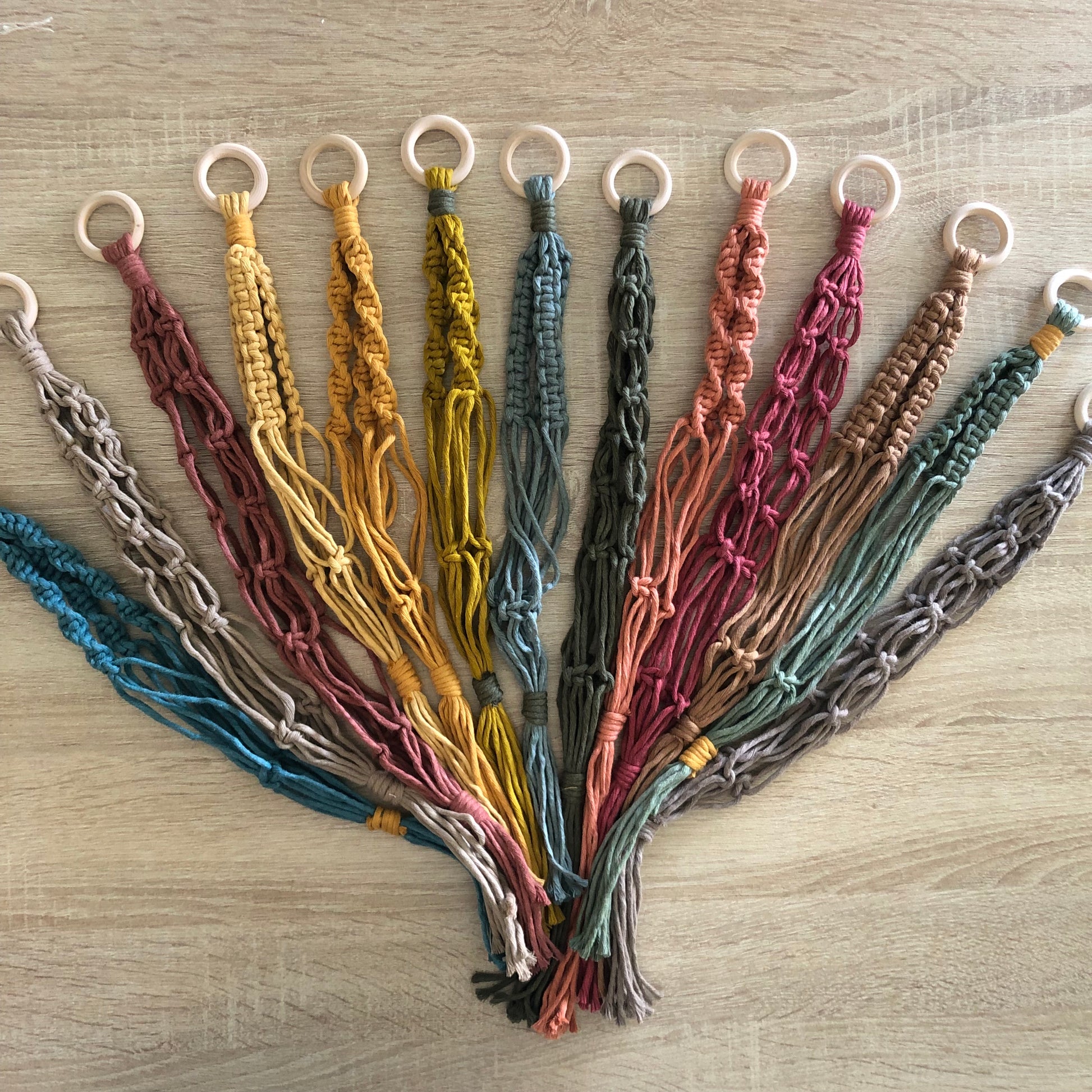 Portavaso in Macramè - MacraLu di Ludovica Mazzanti