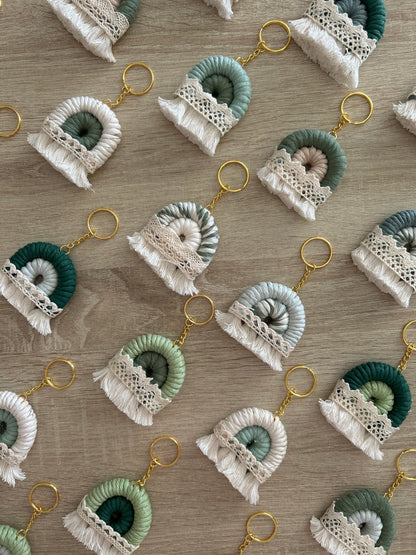 Arcobaleno bomboniera in Macramè - MacraLu di Ludovica Mazzanti