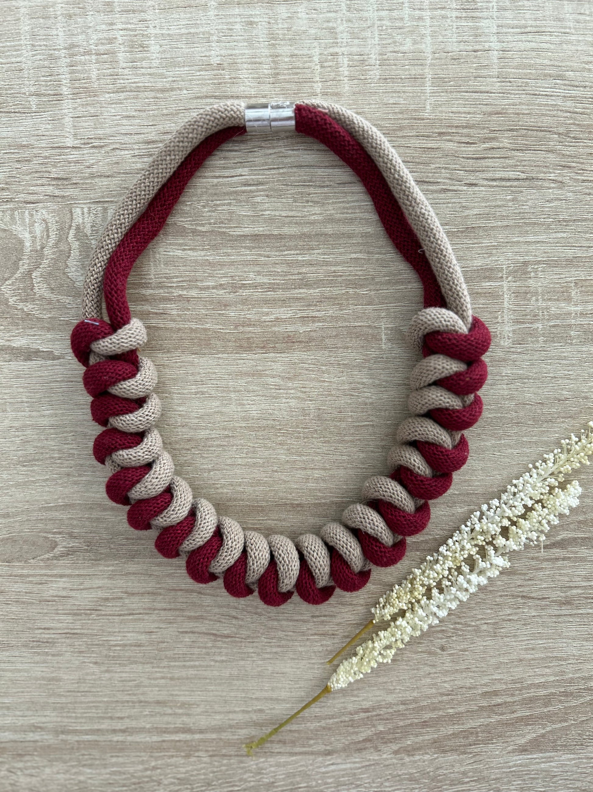 Collane in cotone - MacraLu di Ludovica Mazzanti