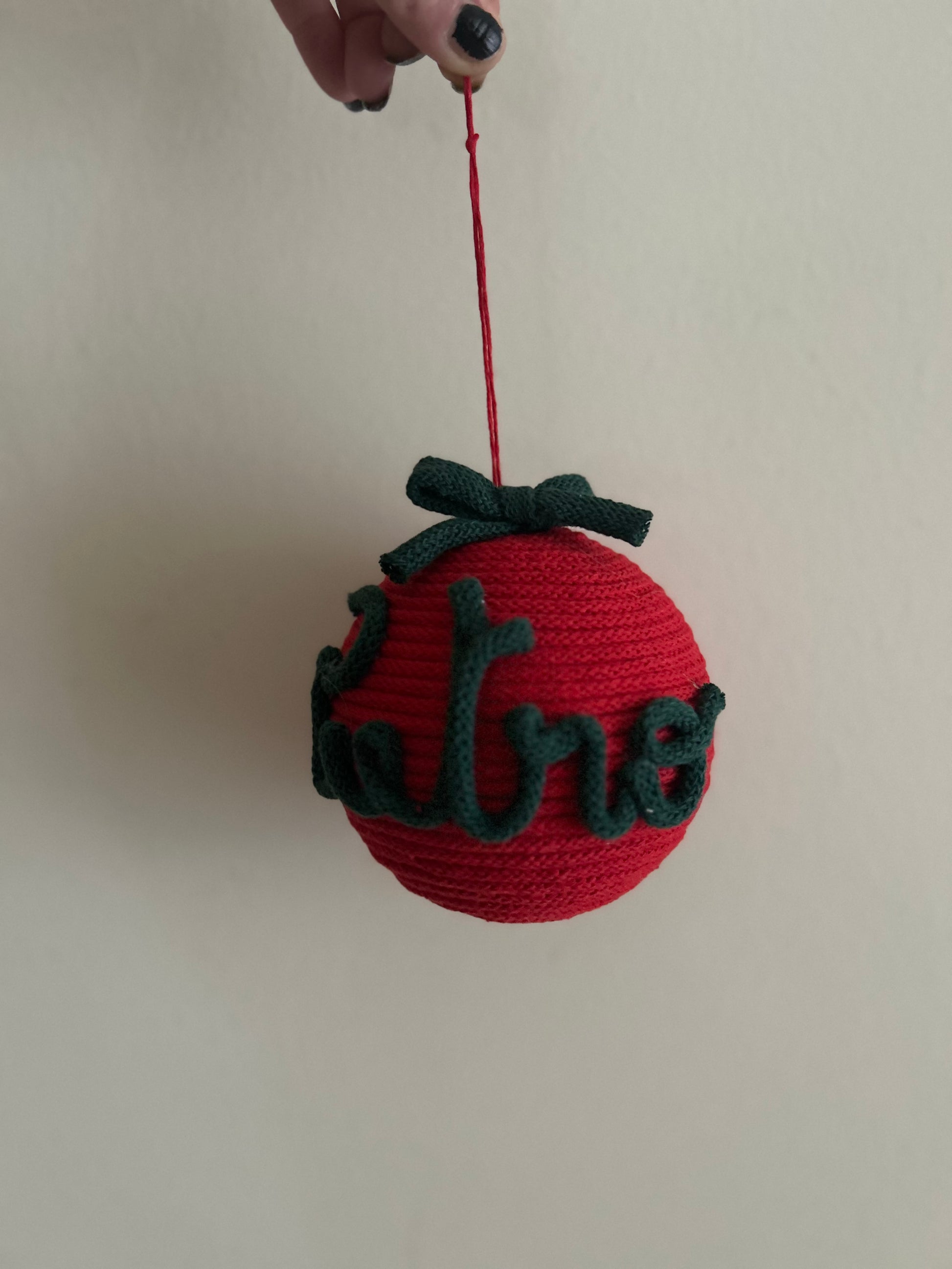 Palline di Natale in Tricotin con nome - MacraLu di Ludovica Mazzanti