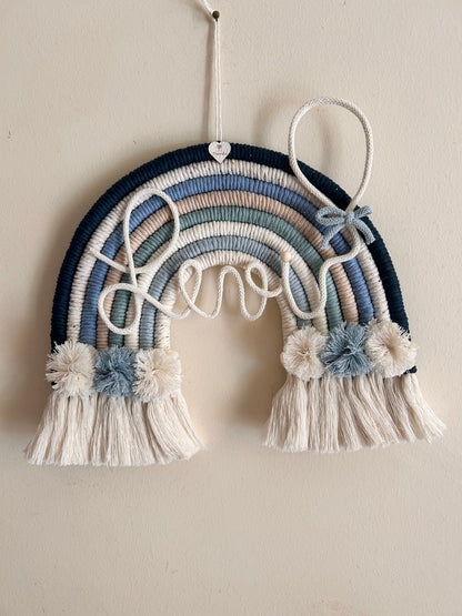 Arcobaleno in Macrame con Nome in Tricotin - MacraLu di Ludovica Mazzanti