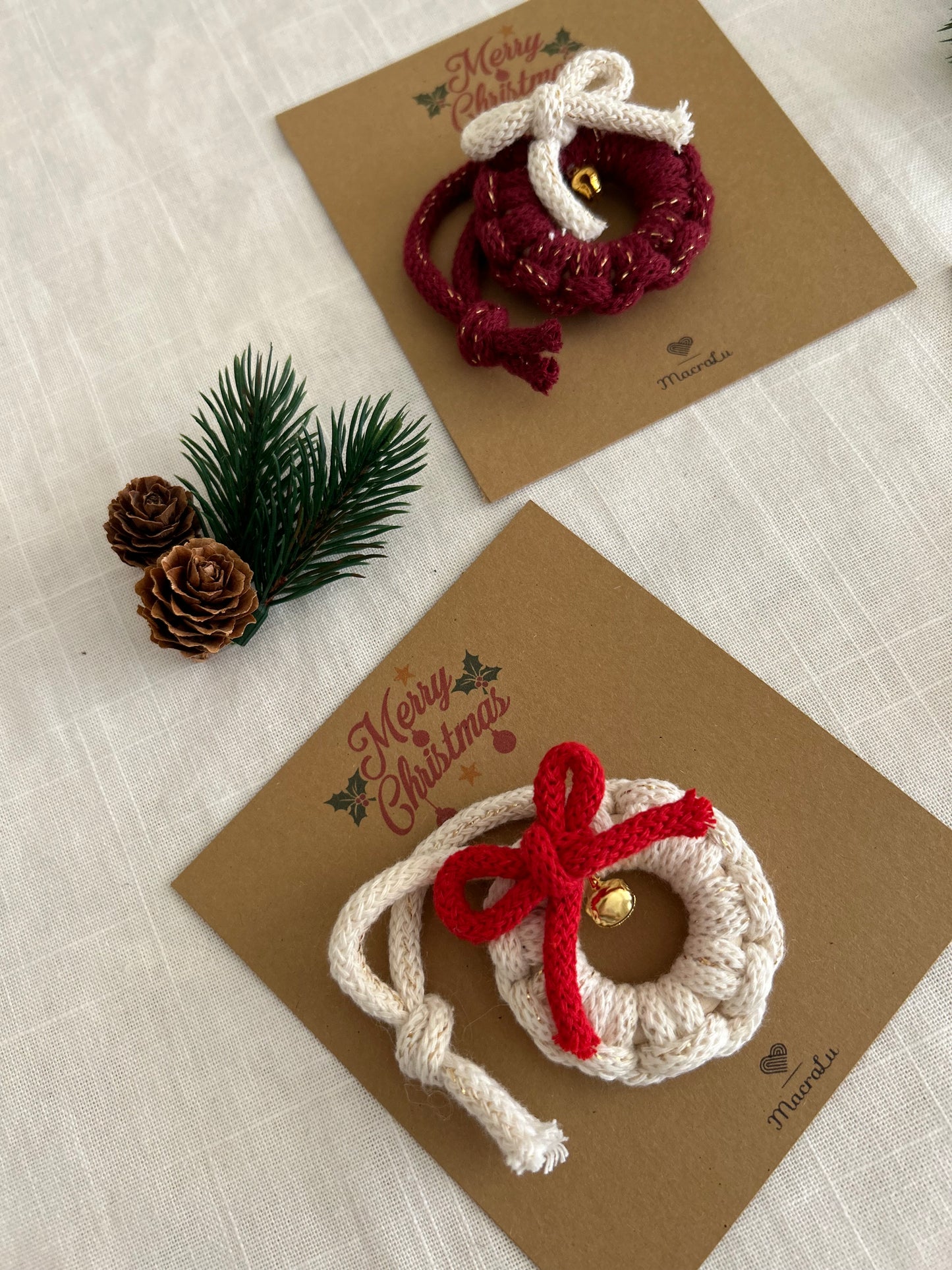 Mini ghirlandine natalizie in macramè - MacraLu di Ludovica Mazzanti