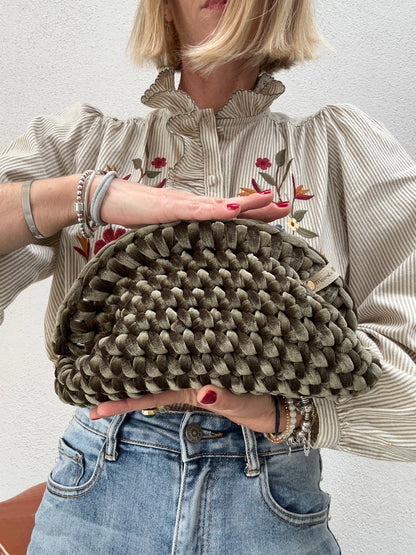 Sally Velvet • Clutch Bag • Uncinetto