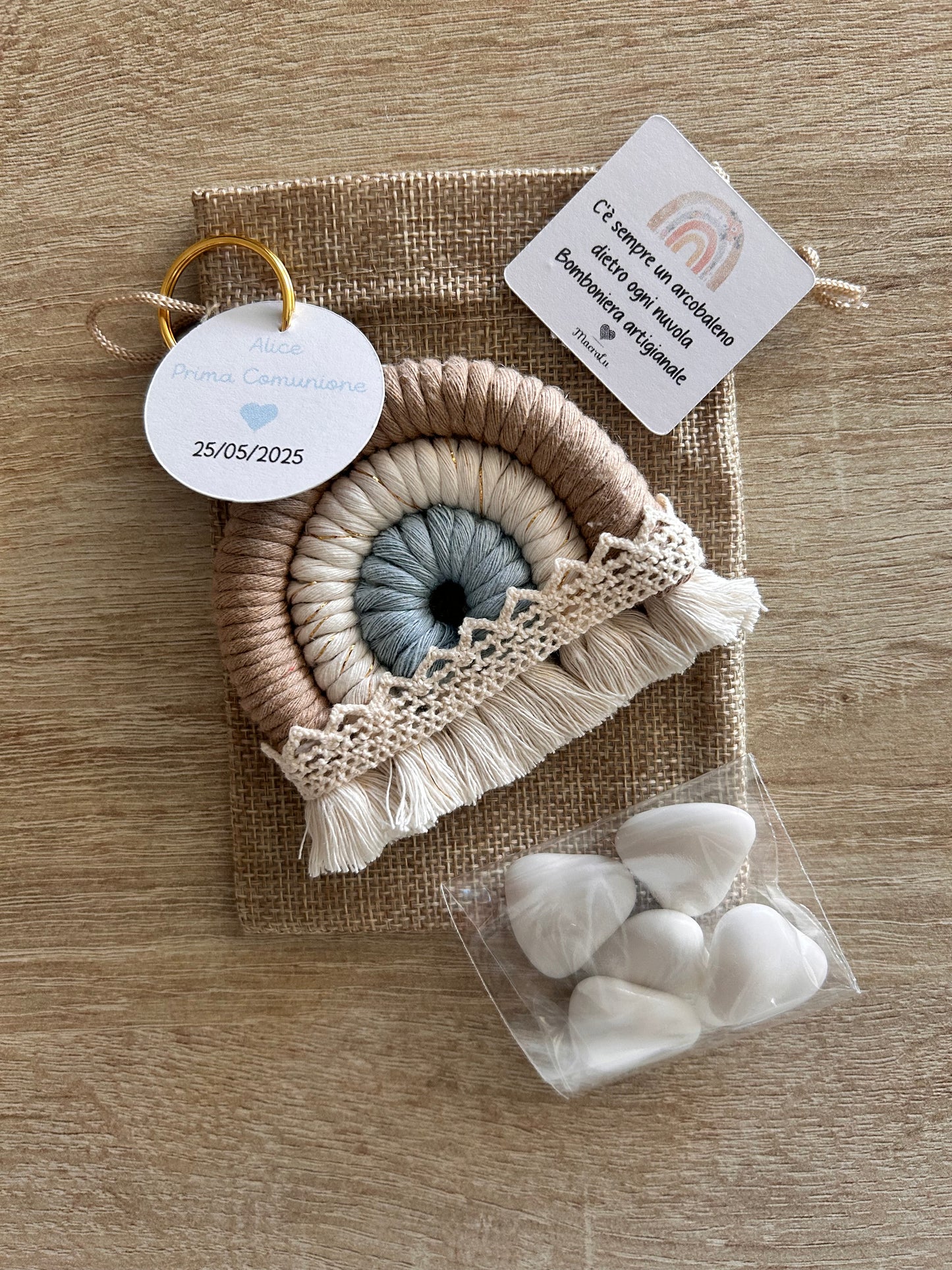 Arcobaleno bomboniera in Macramè - MacraLu di Ludovica Mazzanti