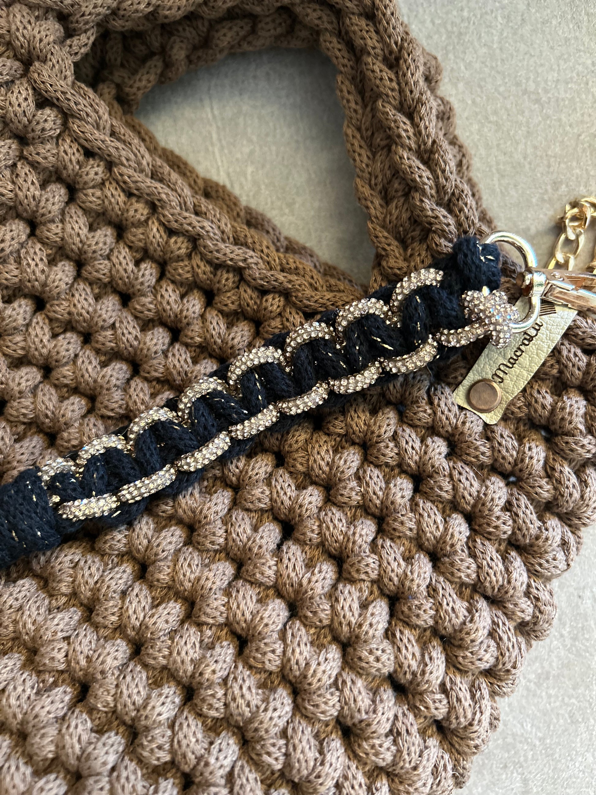 Portachiavi Infinity • Macramè con cordino strass - MacraLu di Ludovica Mazzanti