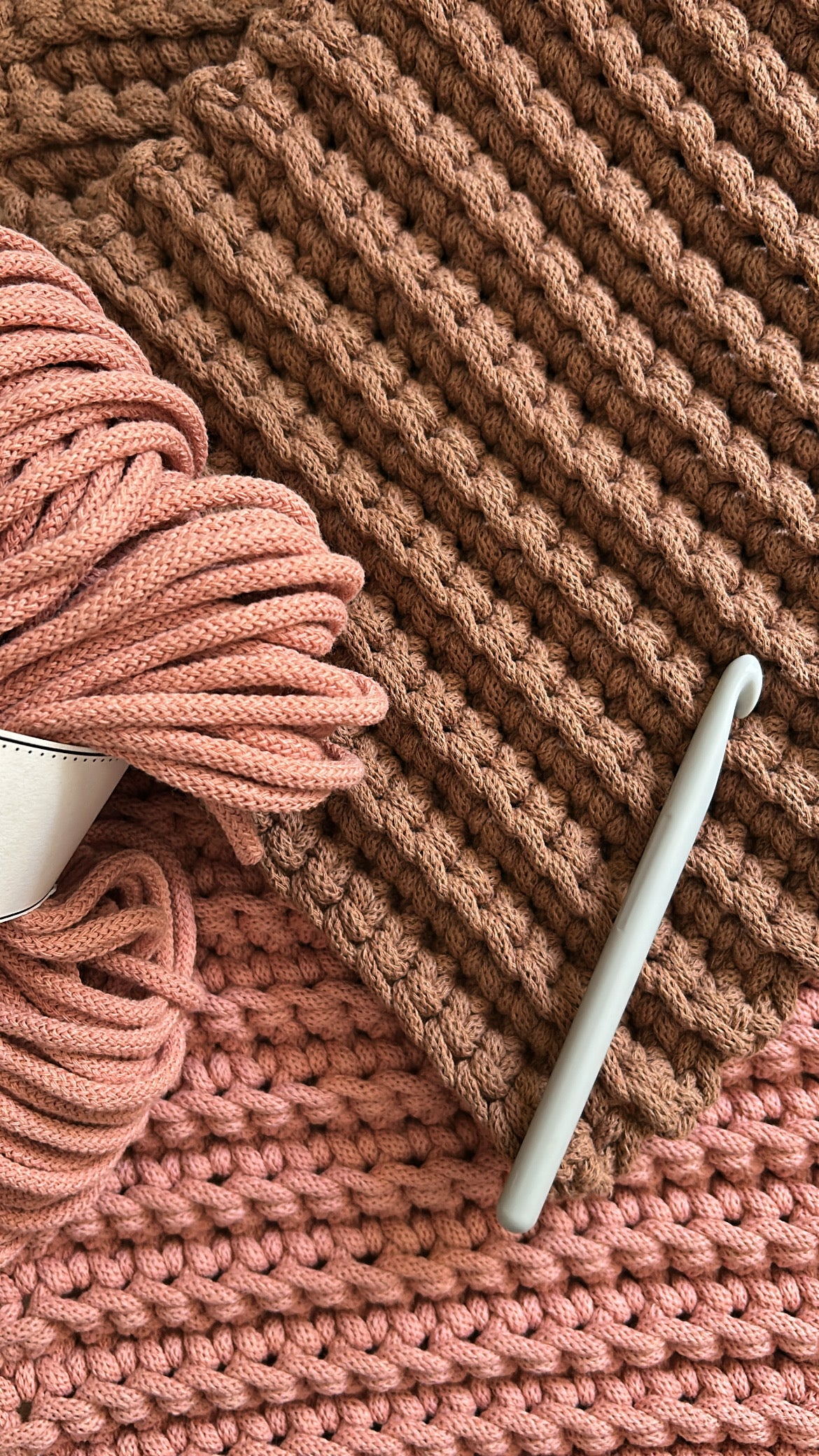 Borsa Atena • Uncinetto • Borsa a triangolo - MacraLu di Ludovica Mazzanti