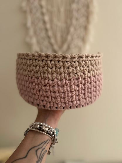 Cestino porta oggetti uncinetto - MacraLu di Ludovica Mazzanti