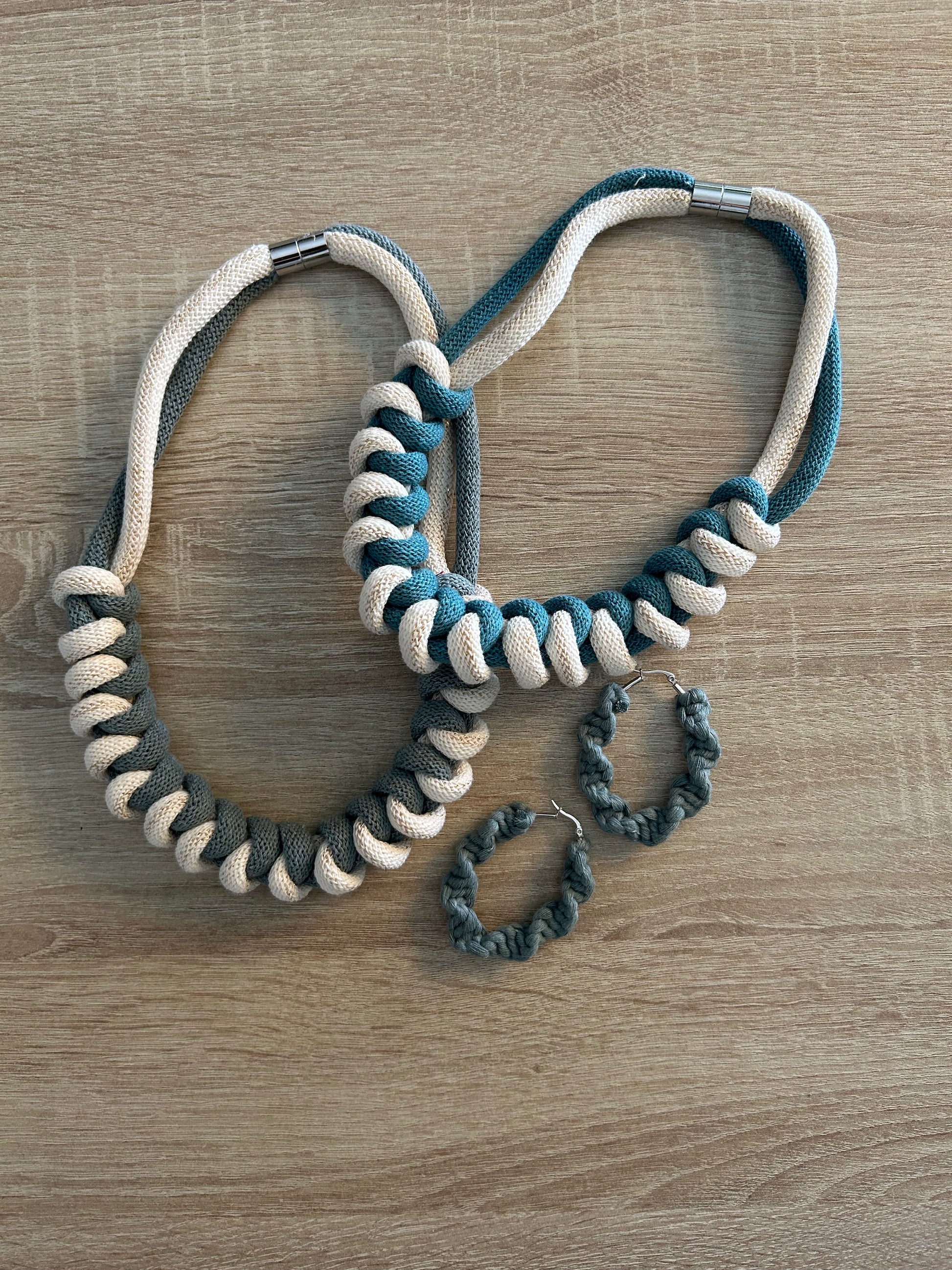 Collane in cotone - MacraLu di Ludovica Mazzanti