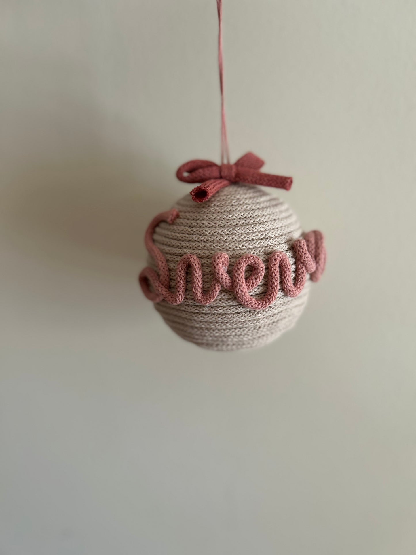 Palline di Natale in Tricotin con nome - MacraLu di Ludovica Mazzanti