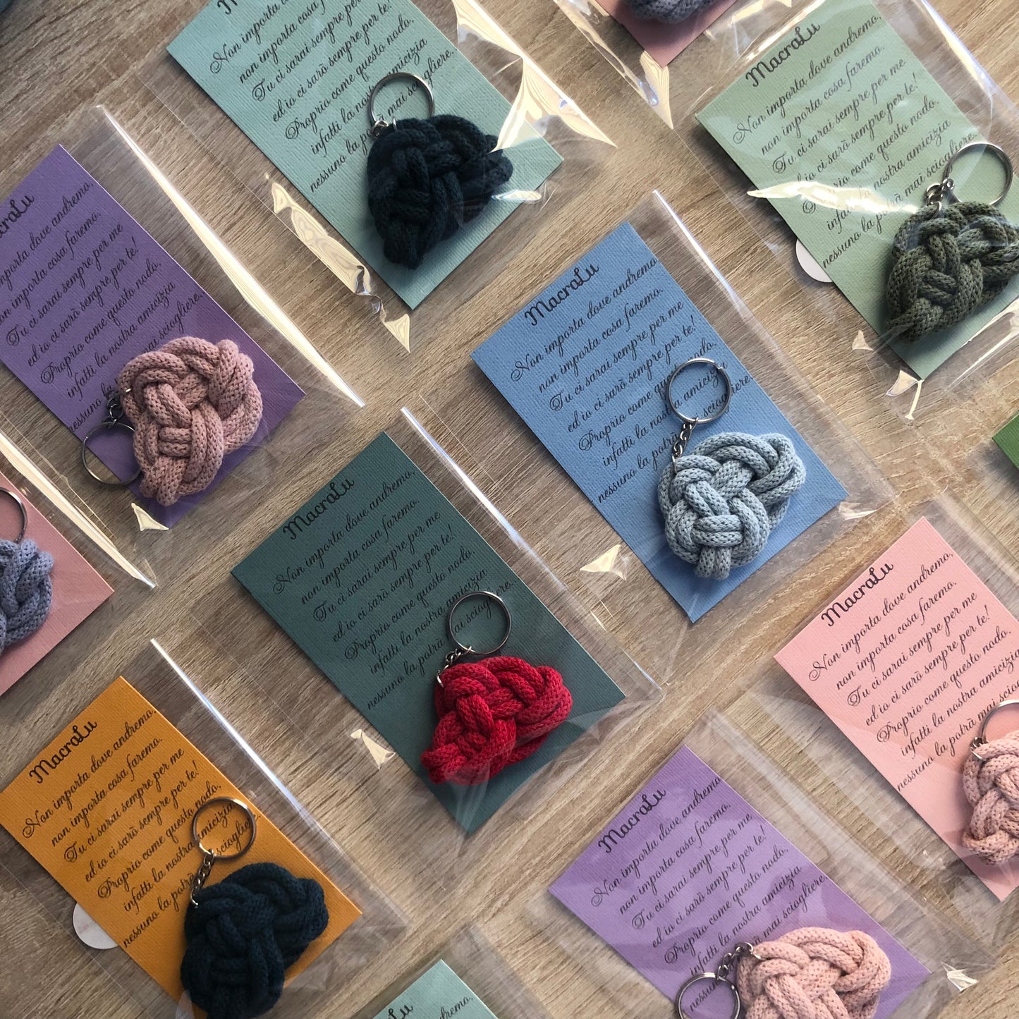 Segnaposto bomboniera gadget nascita nuvola Macramè - MacraLu di Ludovica Mazzanti