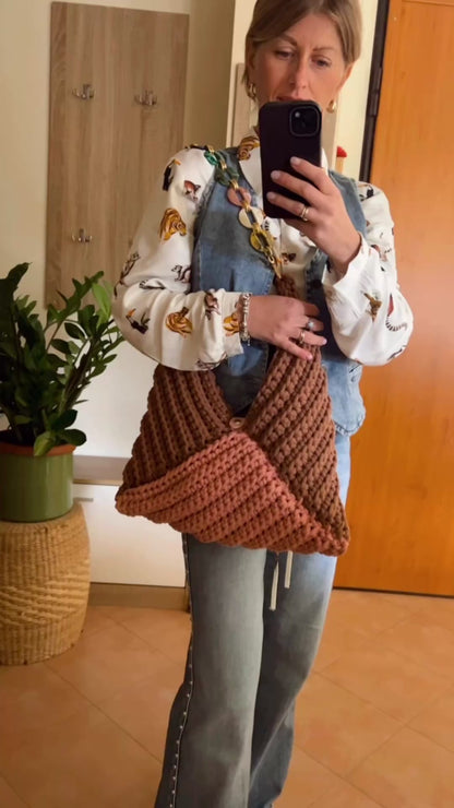 Borsa Atena Maxi• Uncinetto • Borsa a triangolo