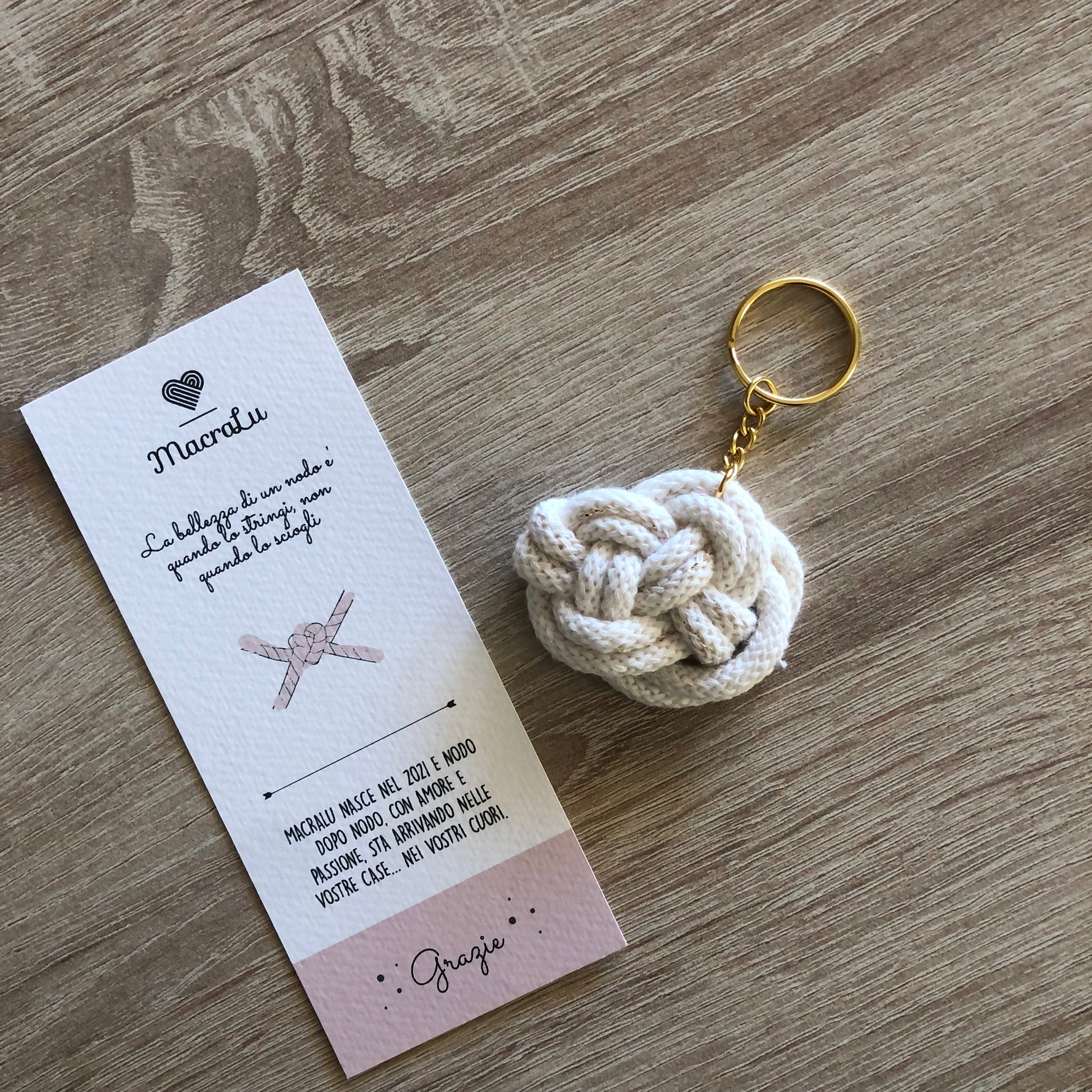 Segnaposto bomboniera gadget nascita nuvola Macramè - MacraLu di Ludovica Mazzanti