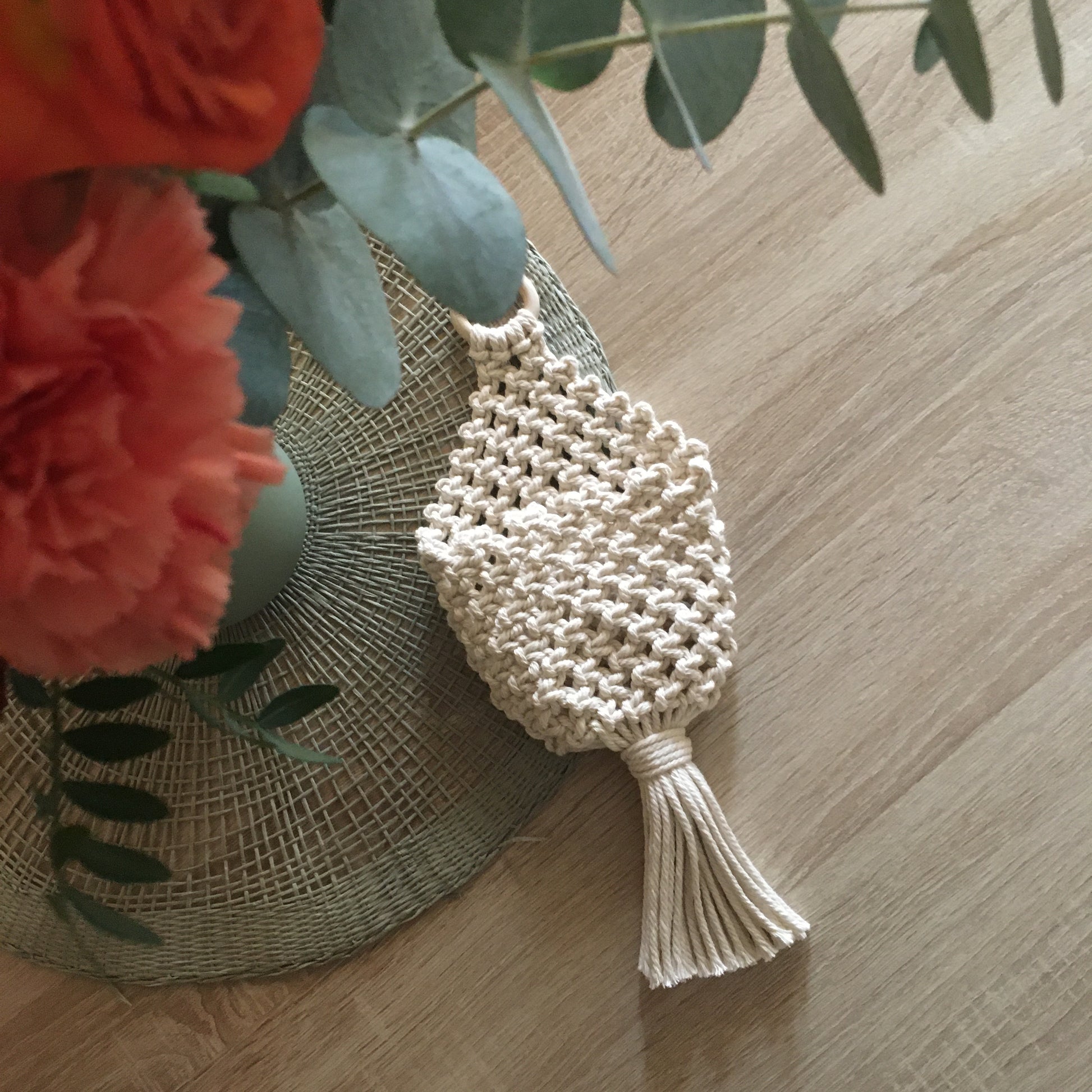 Macramè pods tasca porta accessori - MacraLu di Ludovica Mazzanti