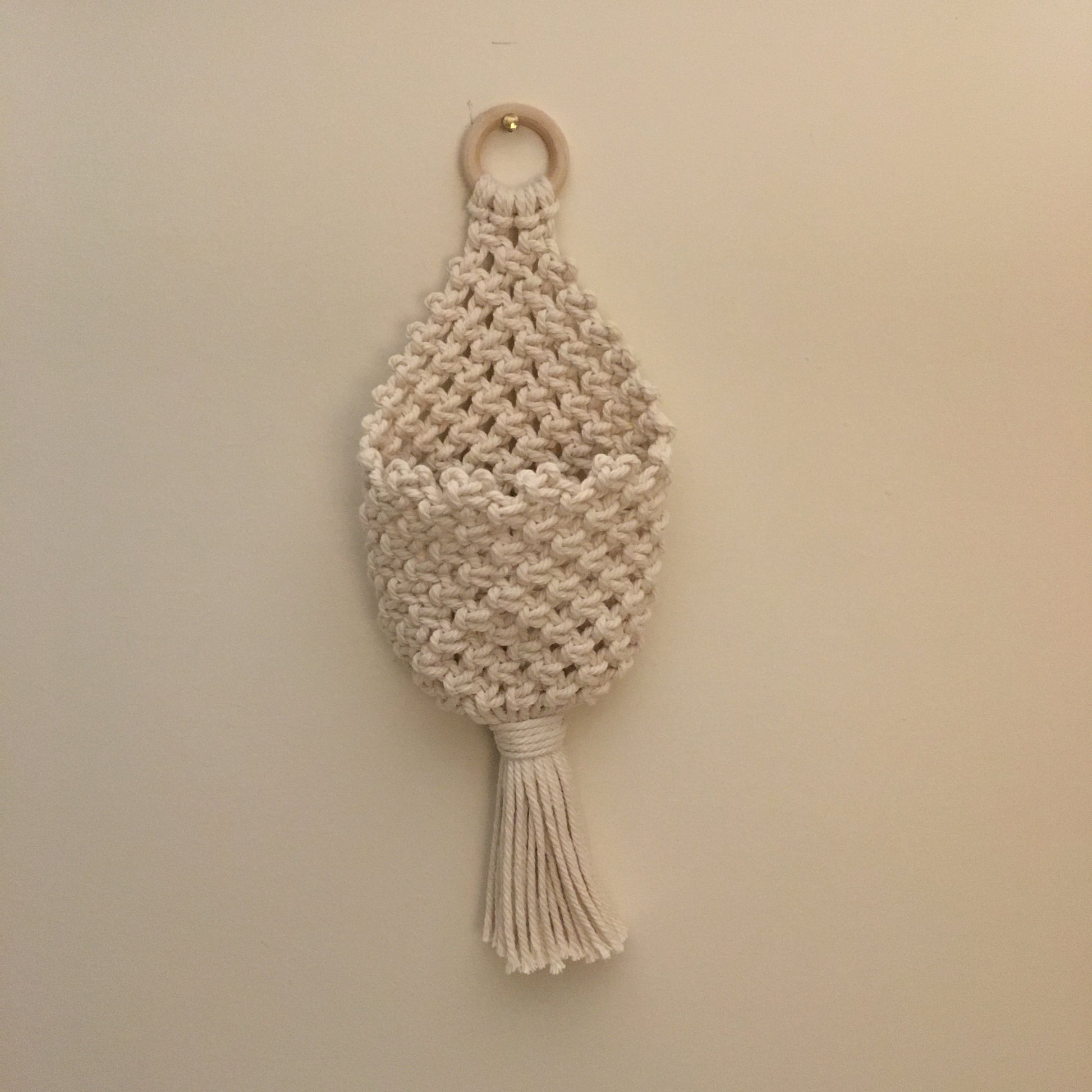 Macramè pods tasca porta accessori - MacraLu di Ludovica Mazzanti